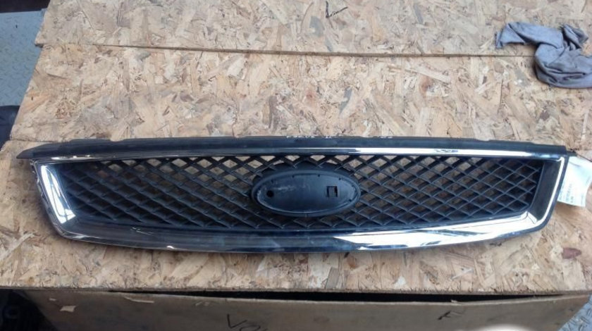 Grila Intre Faruri Ghia Lipsa Emblema Ford FOCUS II DA 2004-2008