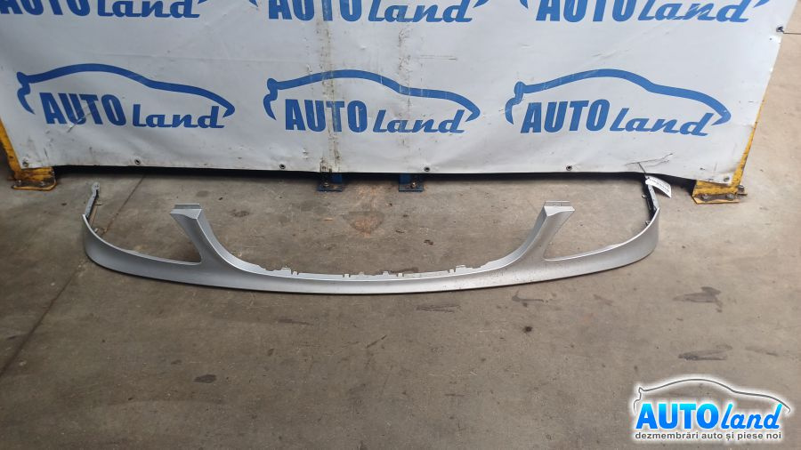 Grila Intre Faruri Mercedes-Benz VITO bus W639 2003