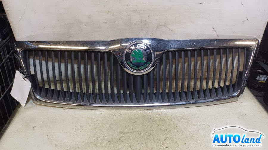 Grila Intre Faruri Skoda OCTAVIA 1Z3 2004
