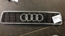 Grila Intre Faruri Tip 100 Audi A6 4A,C4 1994-1997