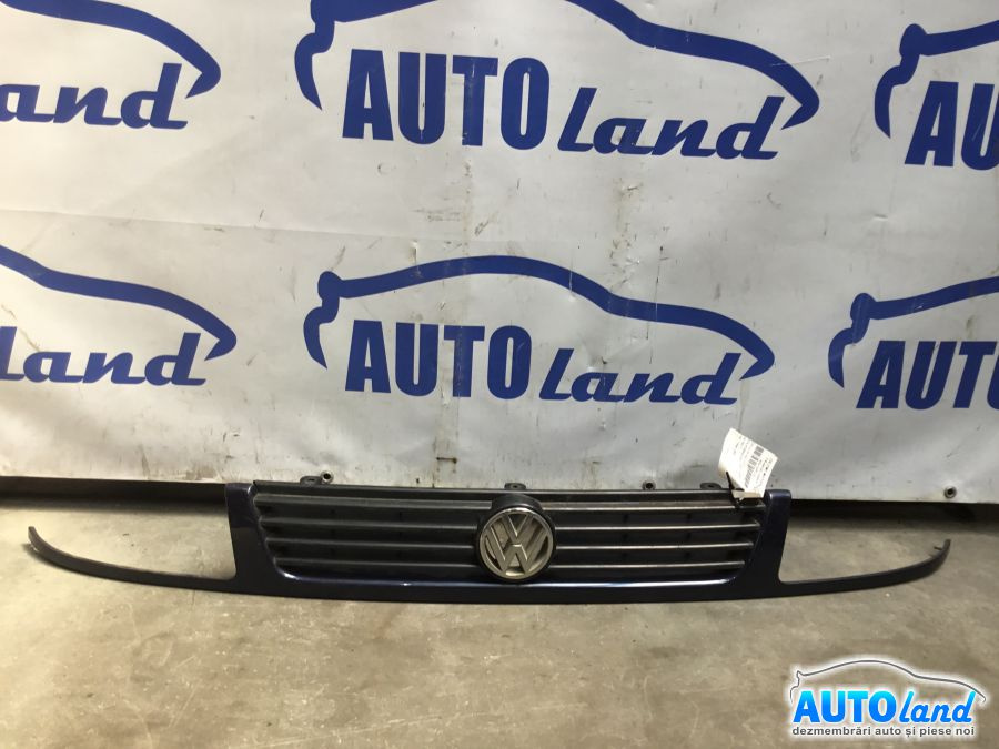 Grila Intre Faruri Volkswagen CADDY II pick-up 9U7 1996-2000