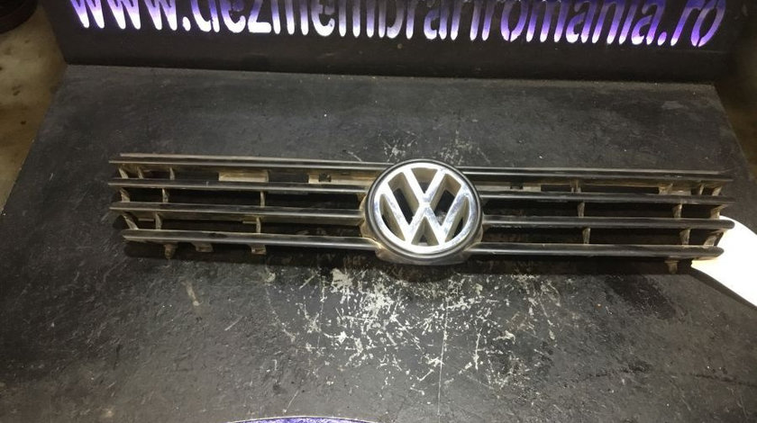 Grila Intre Faruri Volkswagen POLO 6N2 1999-2001