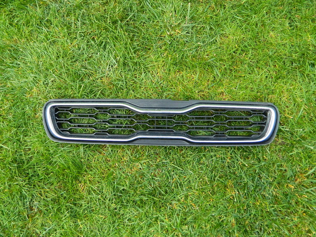 Grila KIA Soul model 2012-2014 cod 86350-2K500