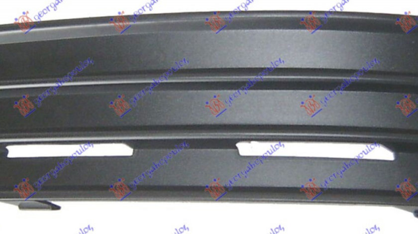 Grila Lateral Bara Fata Cu Orificiu Pentru Proiector Stanga VW Passat CC 2008 2009 2010 2011 2012