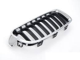 Grila laterala crom/negru stanga BMW Seria 3 F30/31 sedan 12/14