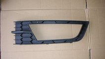 Grila masca proiector stanga Skoda Octavia 3 cod 5...