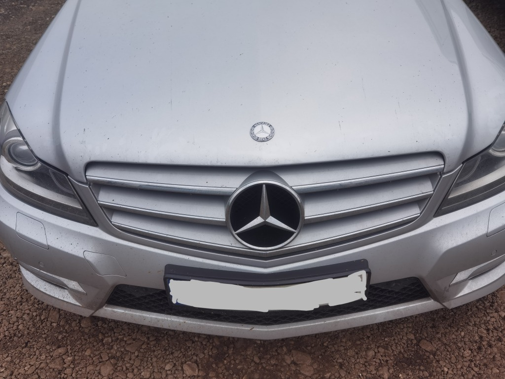 Grila Mercedes c220 cdi w204 facelift
