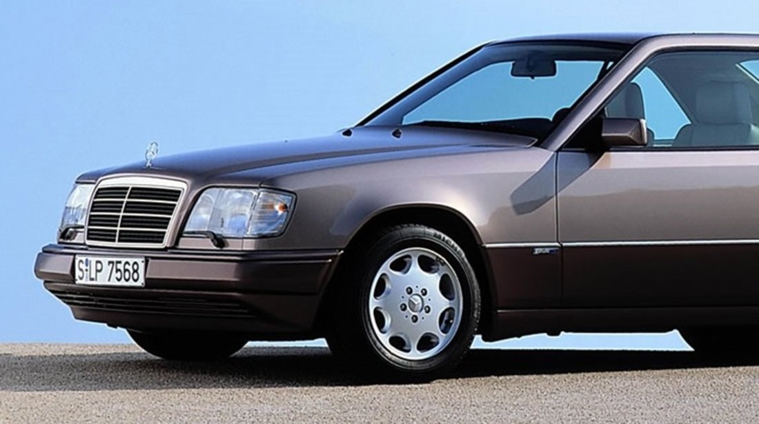 Grila Mercedes E-Class W124 model Avantgarde