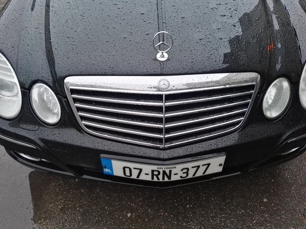 Grila Mercedes E class w211 Facelift Avantgarde