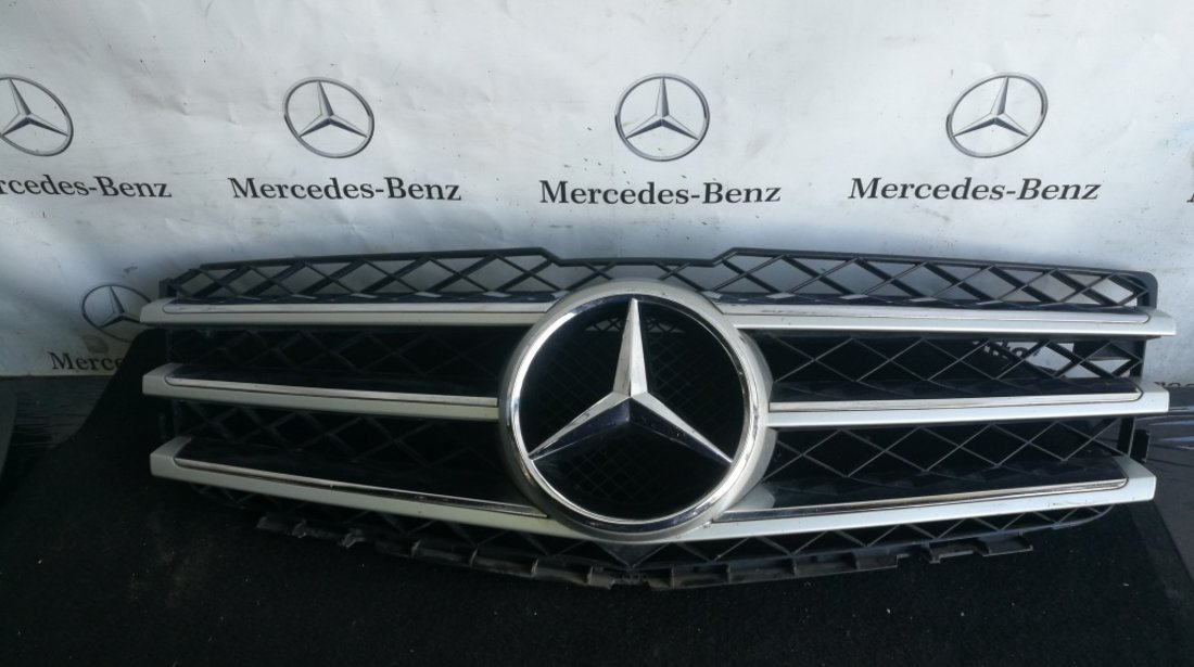 Grila Mercedes GLK x204