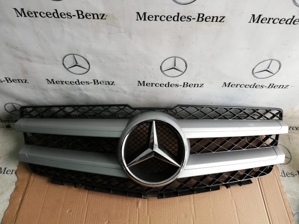 Grila Mercedes GLK X204