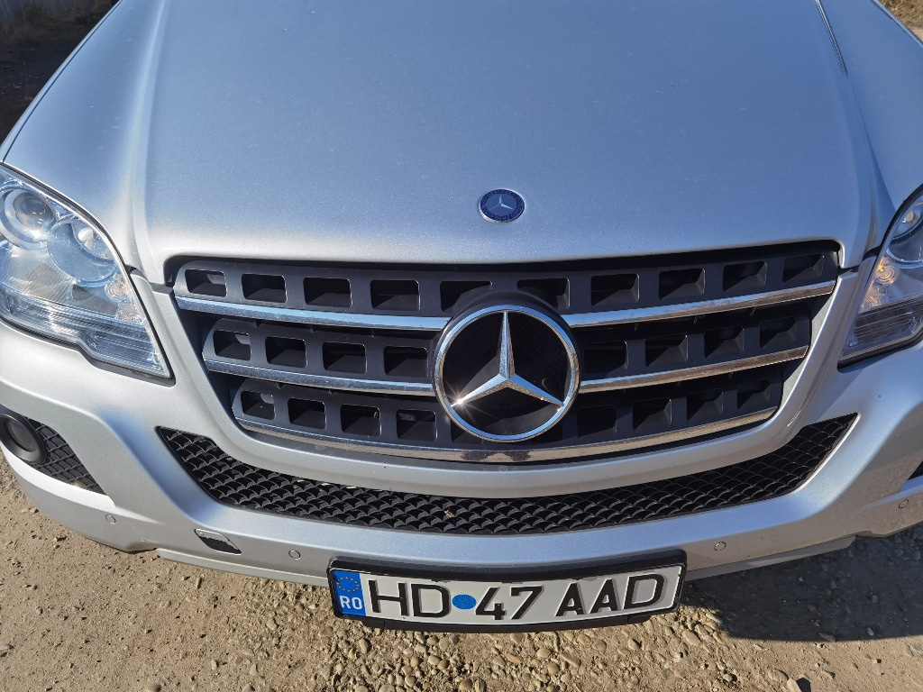 Grila Mercedes ML W164 facelift 2011