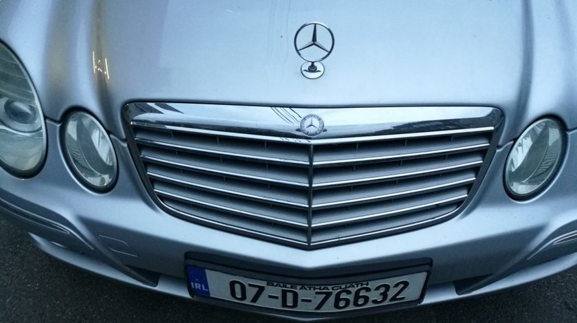 Grila Mercedes W211 facelift e class