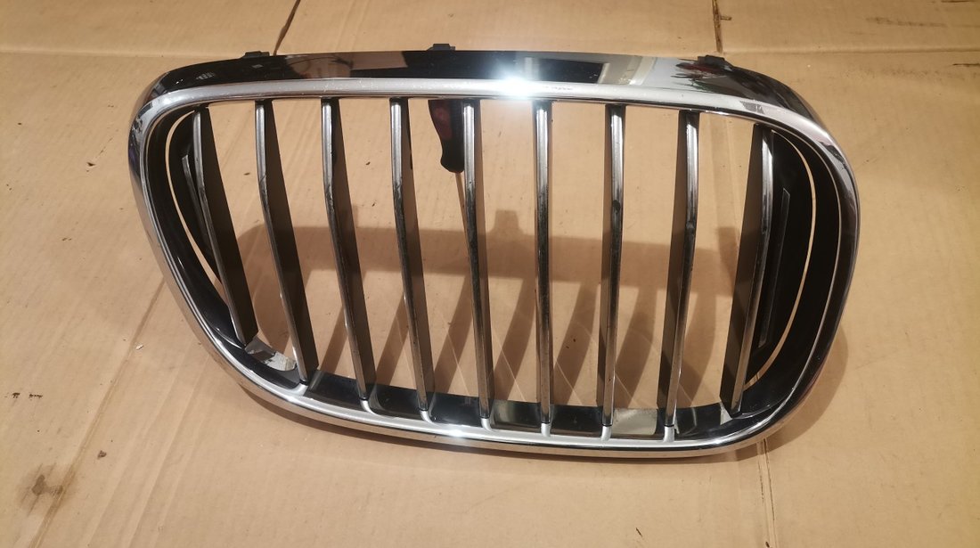 Grila nara dreapta BMW G11 G12 (2016-2019) seria 7 cod 5113 7357012, 7381497, 7369904, 7357012