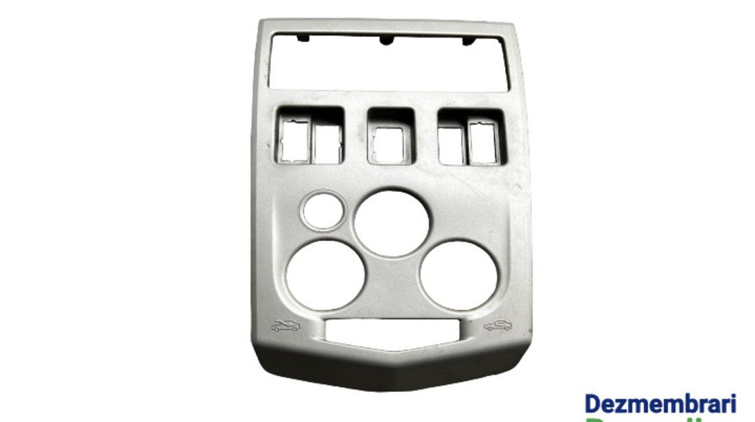 Grila ornament centru bord Dacia Logan [2004 - 2008] Sedan 1.4 MT (75 hp)