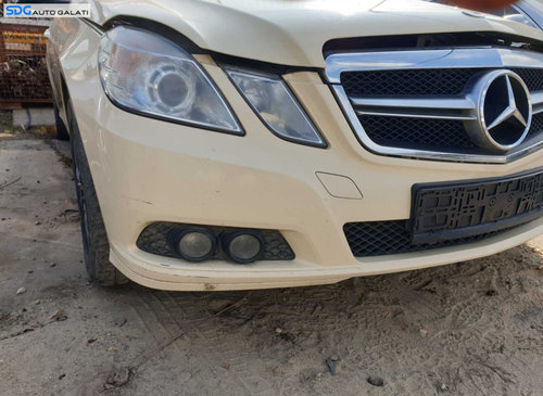 Grila Ornament de la Proiector Ceata Dreapta Mercedes Clasa E Class W212 2009 - 2012 [C3235]