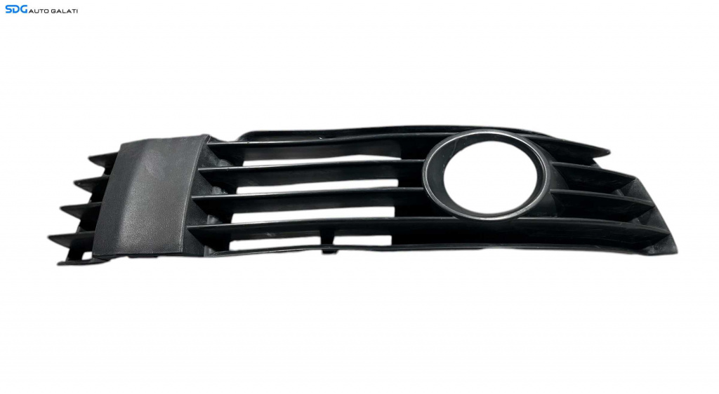 Grila Ornament Proiector Ceata Dreapta de pe Bara Spoiler Fata Volkswagen Passat B5 2000 - 2005 (Prinderi/Urechi Rupte Lateral) Cod 05321452 [L5887]