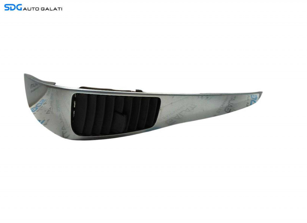 Grila Ornament Ventilatie Aerisire Aer Bord Kia Sorento 2002 - 2009 Cod 97430-3E000 [LR1349]