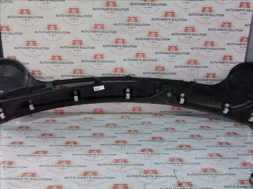 Grila parbriz 1.5 DCI RENAULT MEGANE 2 an fabr. 2008