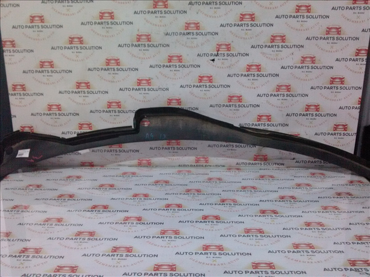 Grila parbriz AUDI A4 an fabr. 2013
