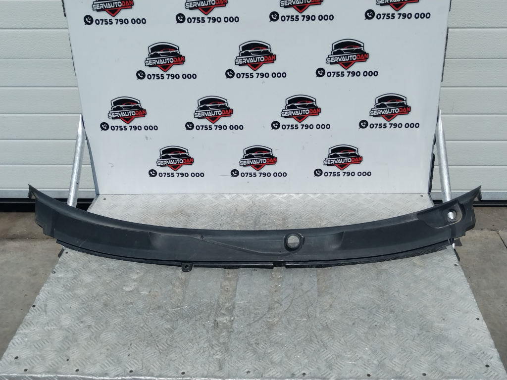 Grila parbriz Audi A6 (2004-2011) [4F2, C6] 2.0 Motorina 2006, 4F1819403