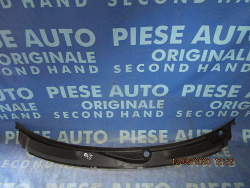 Grila parbriz Audi A6 C6 2005;  4F1819403 (stergatoare)
