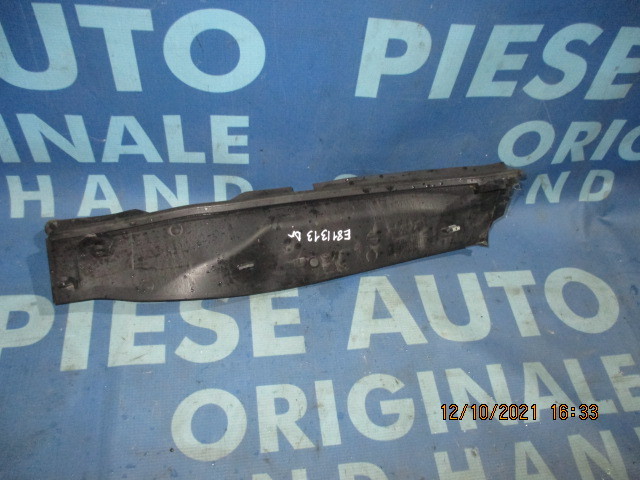Grila parbriz BMW E81; 6925973 // 6925974 (protectie stergatoare)
