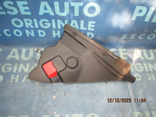 Grila parbriz BMW F20 2012; 9206484 // 7240681
