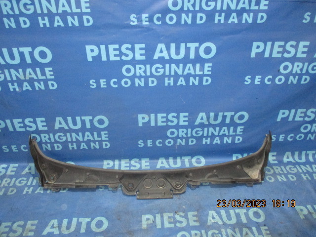 Grila parbriz BMW F36 2017; 7285921 (volan dreapta)