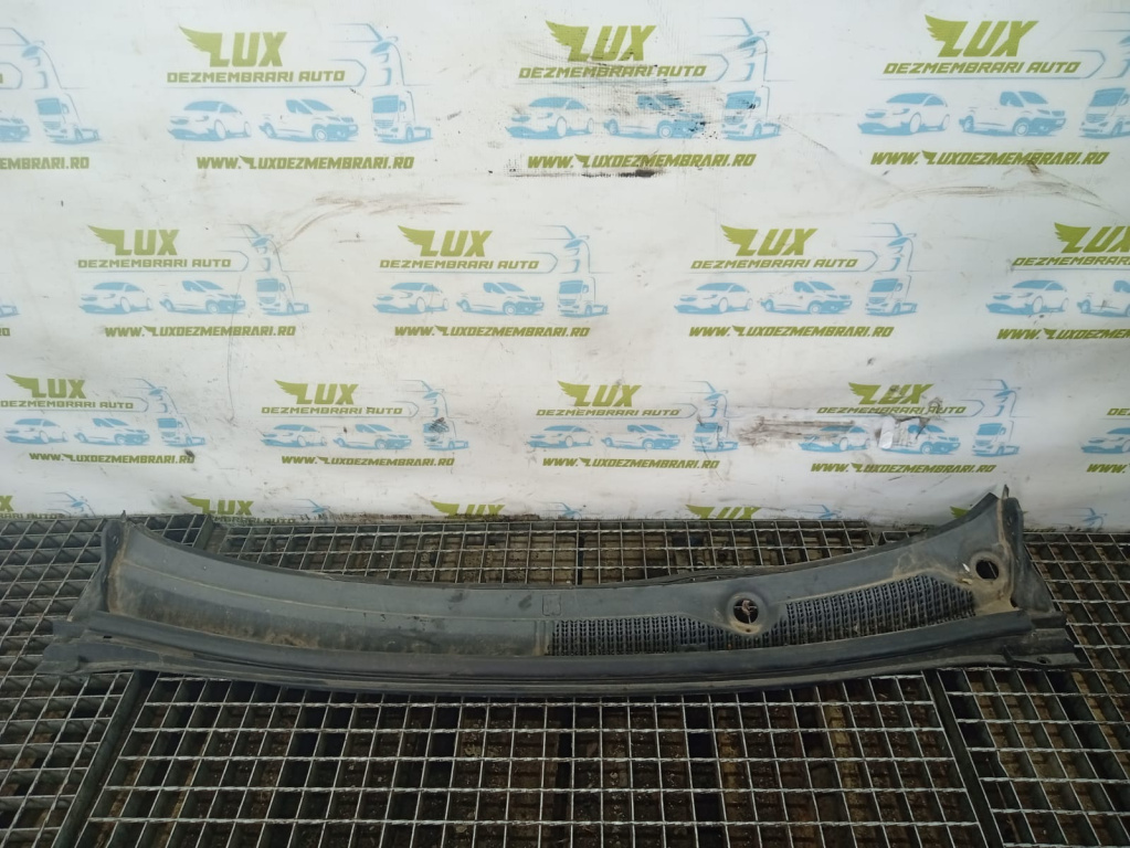 Grila parbriz Chevrolet Aveo T300 [2011 - 2020] 1.3 cri A13DTE