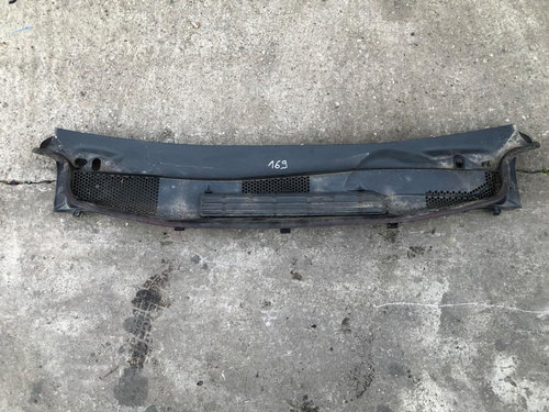 Grila parbriz Mercedes B Class W245 2005-2010