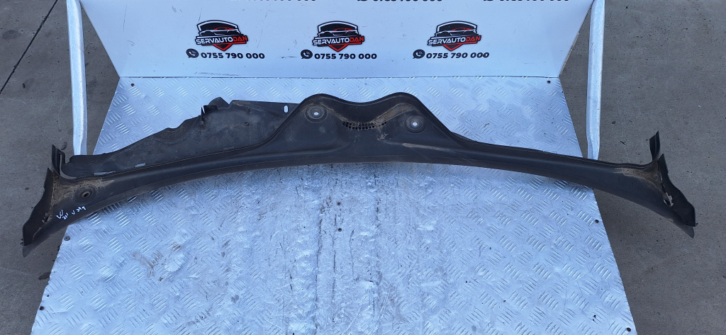 Grila parbriz Mercedes-Benz E-Class (2002-2008) [W211] 3.0 Motorina 2005, A2118301213
