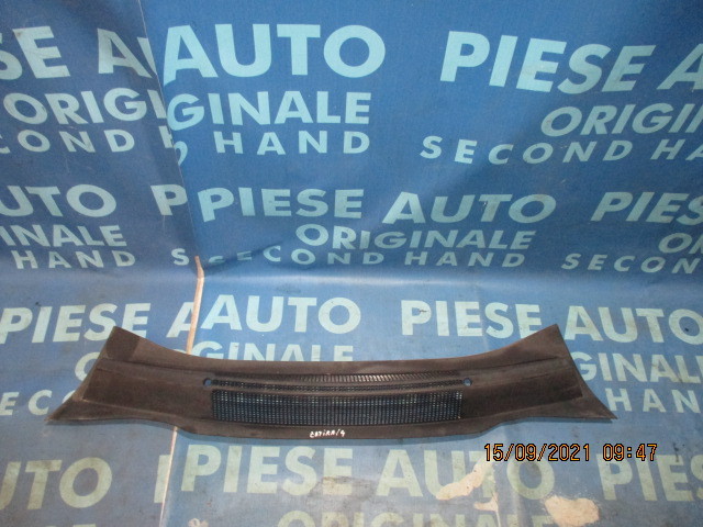 Grila parbriz Peugeot 406; 13142034