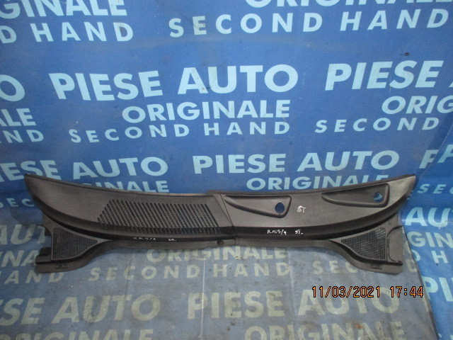 Grila parbriz Renault Megane Scenic; 7700427666 // 7700427667