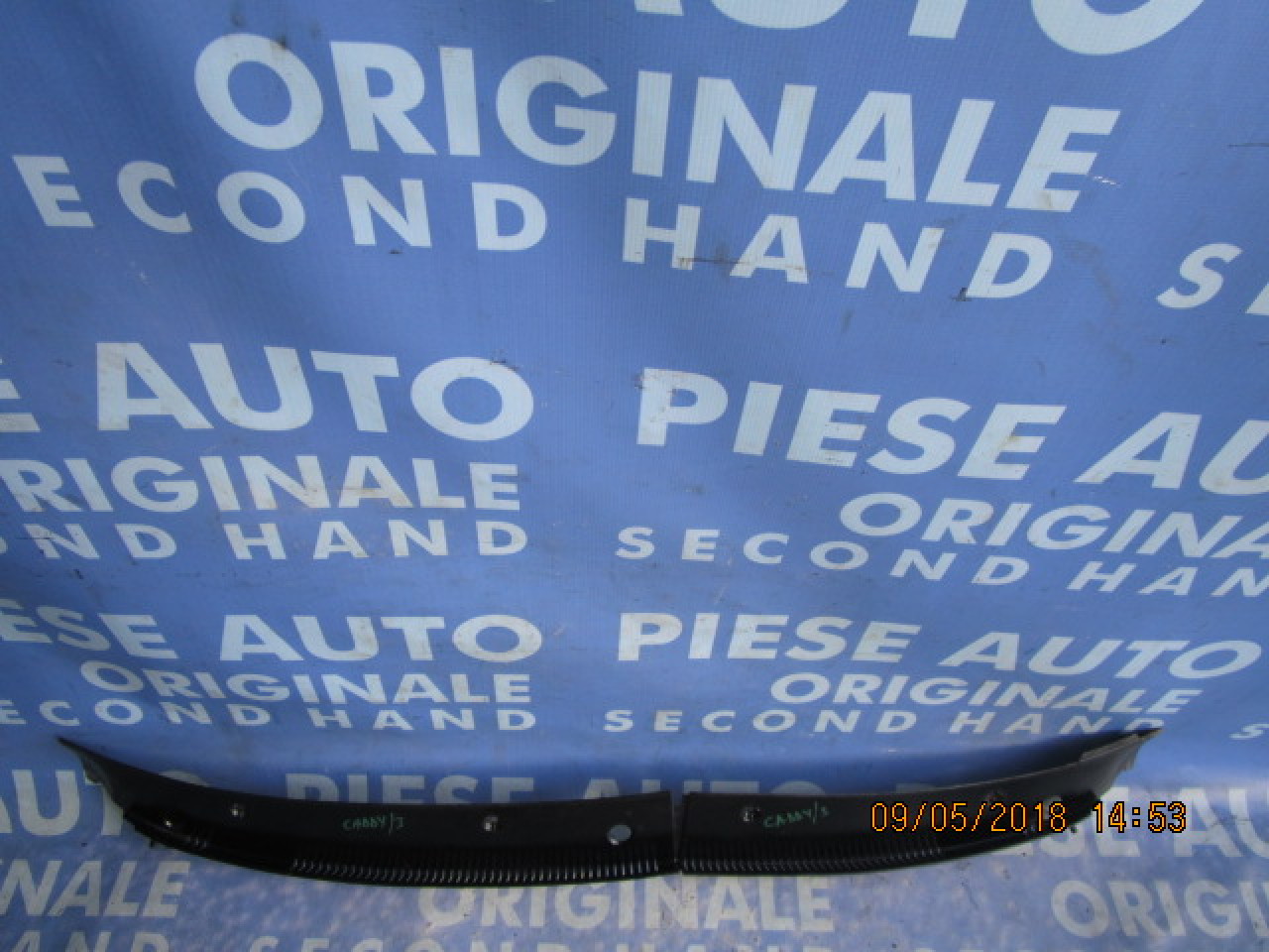Grila parbriz VW Caddy ; 6K1819416