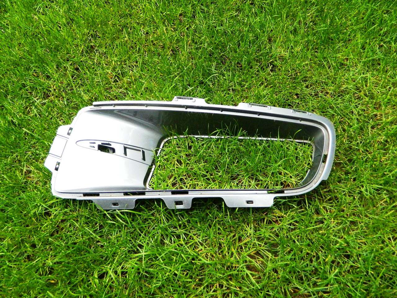 Grila proiector BMW X5 E70