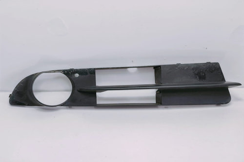 Grila proiector dreapta 51117049244 BMW Seria 5 E60/E61 [2003 - 2007]