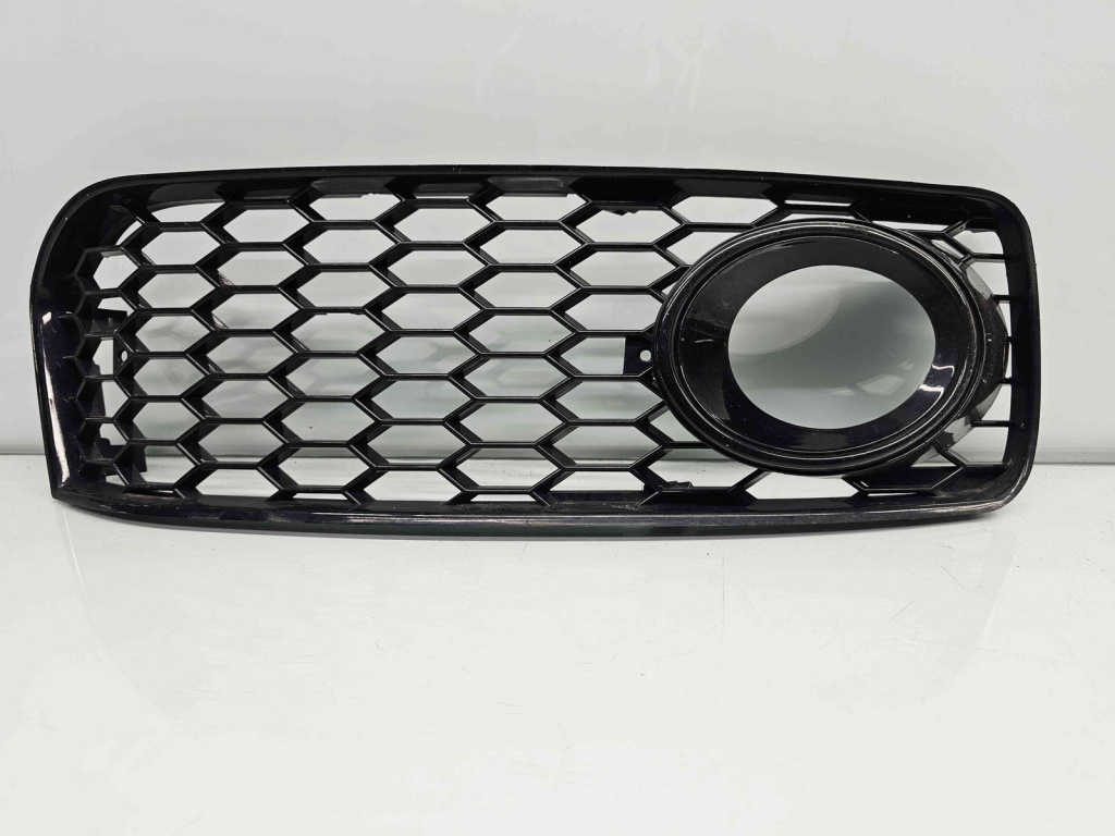 Grila proiector dreapta Audi A5 (8T3) [Fabr 2007-2015] OEM
