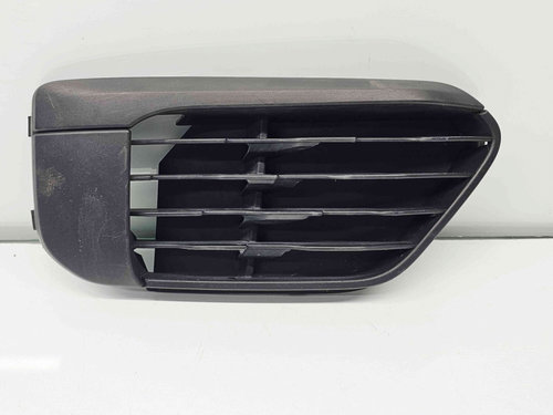 Grila proiector dreapta Bmw X1 (F48) [Fabr 2016-2022] 7374204