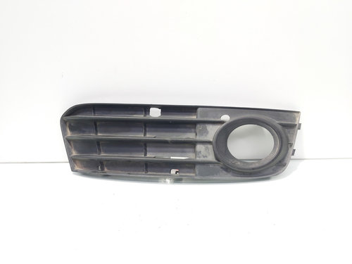 Grila proiector dreapta, cod 8K0807682A, Audi A4 (8K2, B8) (id:687272)