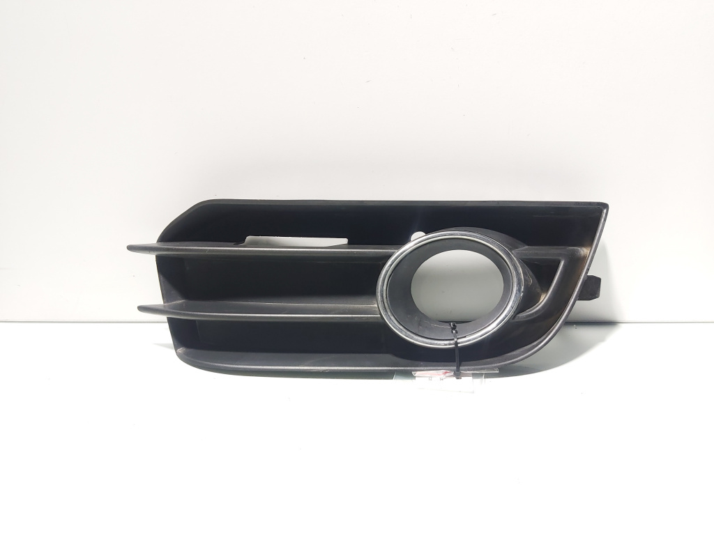 Grila proiector dreapta, cod 8X0807682A, Audi A1 Sportback (8XA) (id:670195)
