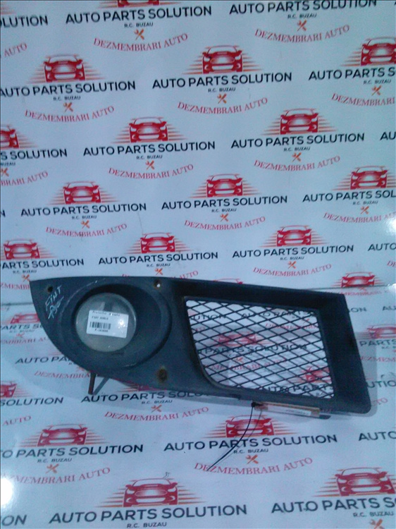 Grila proiector dreapta FIAT DOBLO