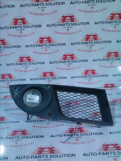 Grila proiector dreapta FIAT DOBLO