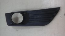 Grila proiector dreapta Ford Focus An 2005-2008 co...