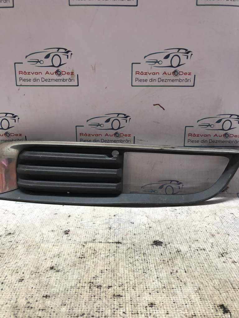 Grila proiector dreapta Opel Insignia A 2011, 551004542