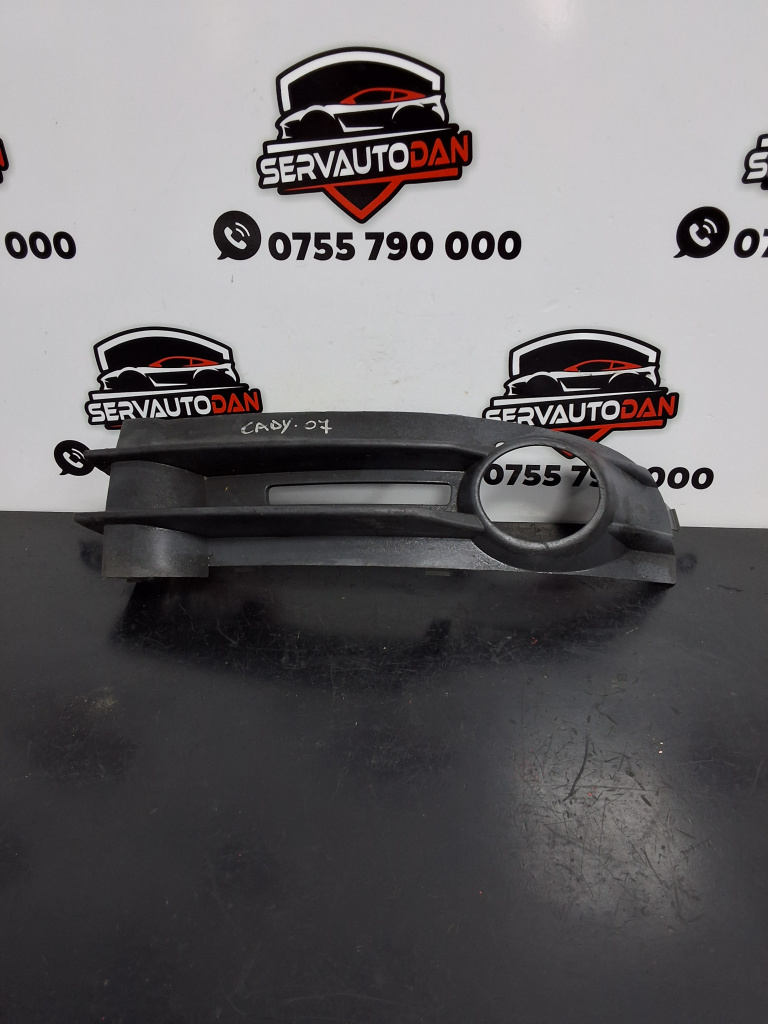 Grila proiector dreapta Volkswagen Caddy 3 (2004-2010) 1.9 Motorina 2006, 2K0853684A