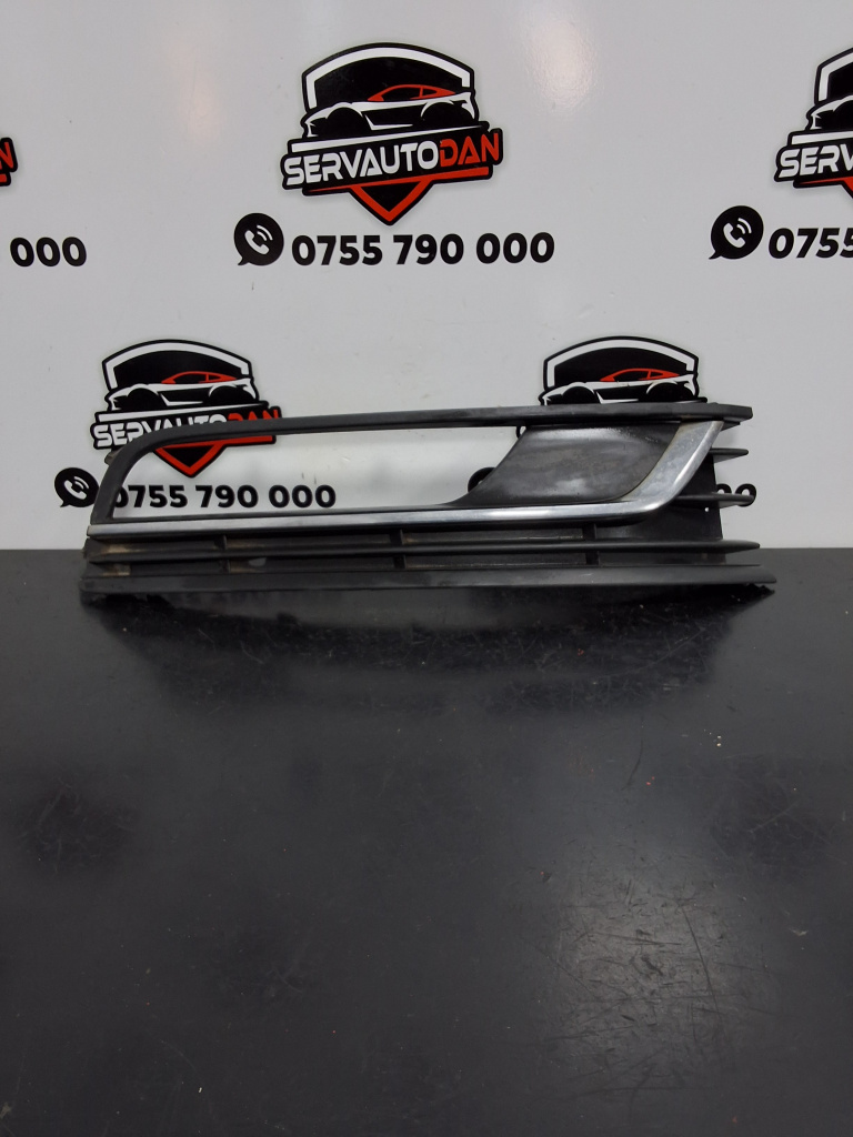 Grila proiector dreapta Volkswagen Passat B7 (2010-2014) 2.0 Motorina 2012, 3AA853666