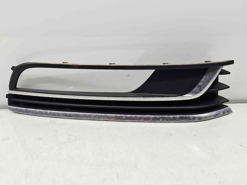 Grila proiector dreapta Volkswagen Passat B7 (362) [Fabr 2010-2014] 3AA853666