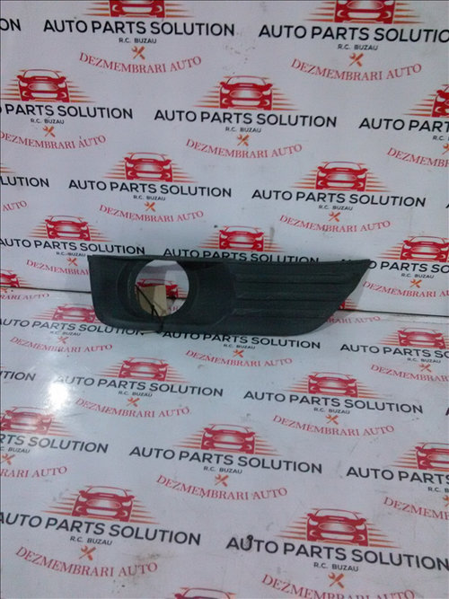Grila proiector FORD FOCUS 2 1.6 TDCI an fabr. 2006