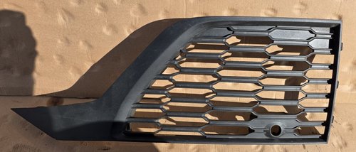 Grila proiector stanga Audi Q7 4M Facelift 2021 2022 2023